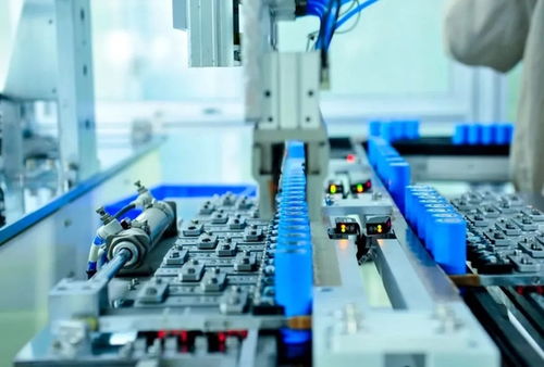 車企與電池廠 網(wǎng)絡(luò)科技研發(fā)驅(qū)動下的新價值鏈重構(gòu)