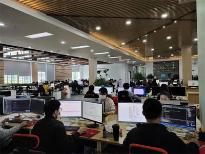 思明區(qū)蓮前街道辦事處主任翁清炎蒞臨廈門快快網(wǎng)絡(luò)考察走訪